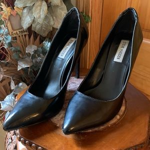 Steve Madden Pumps